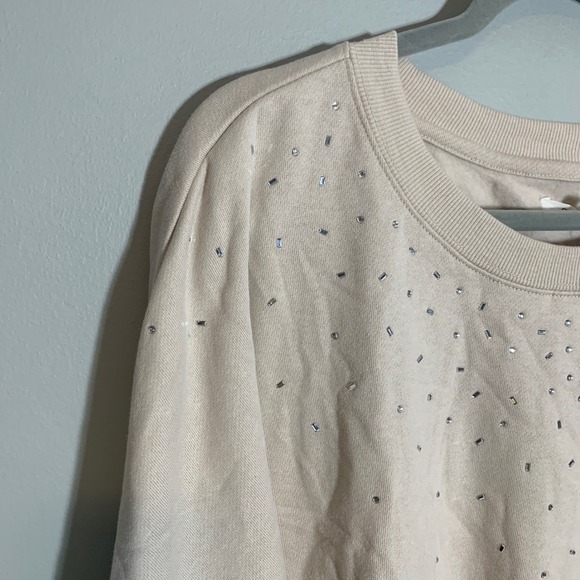 NEW Maurices Cream Sparkle Embellished Crewneck Sweatshirt Plus Size 4X - Picture 3 of 11